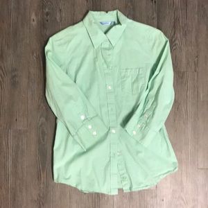 Izod Button Down